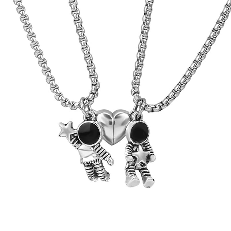 Magnetic Couple Matching Necklaces - 2 adet astronomi Spaceman eşleşen manyetik