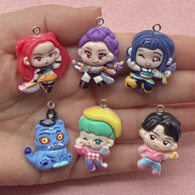 Earrings - 10 adet reçine karikatür kolye ucu,
