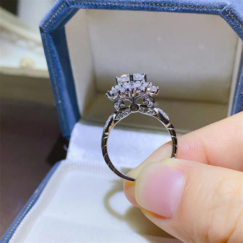 Moissanite Engagement Ring 1 Carat - Lüks beyaz altın saf platin PT950