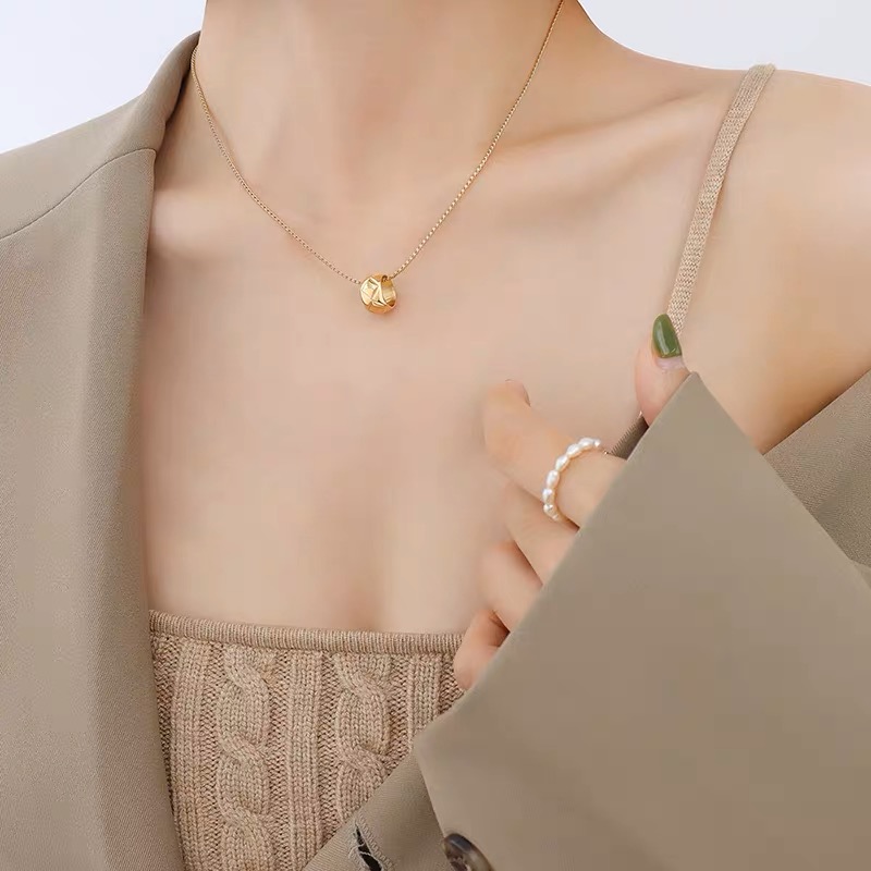 Lüks altın eşkenar dörtgen çap - Cross Pendant Necklace Gold incelemesi ve fiyatı