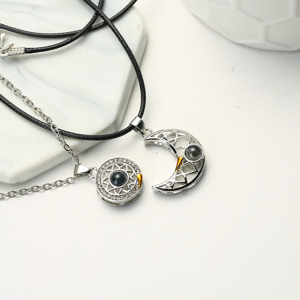 Moda çift eşleşen kolye güneş  - Magnetic Couple Matching Necklaces incelemesi ve fiyatı